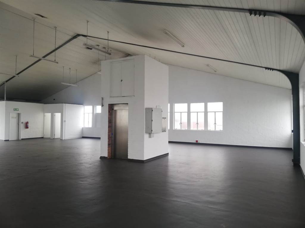 482  m² Commercial space in Maitland photo number 12