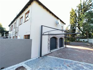 4 Bed House in Kelvin
