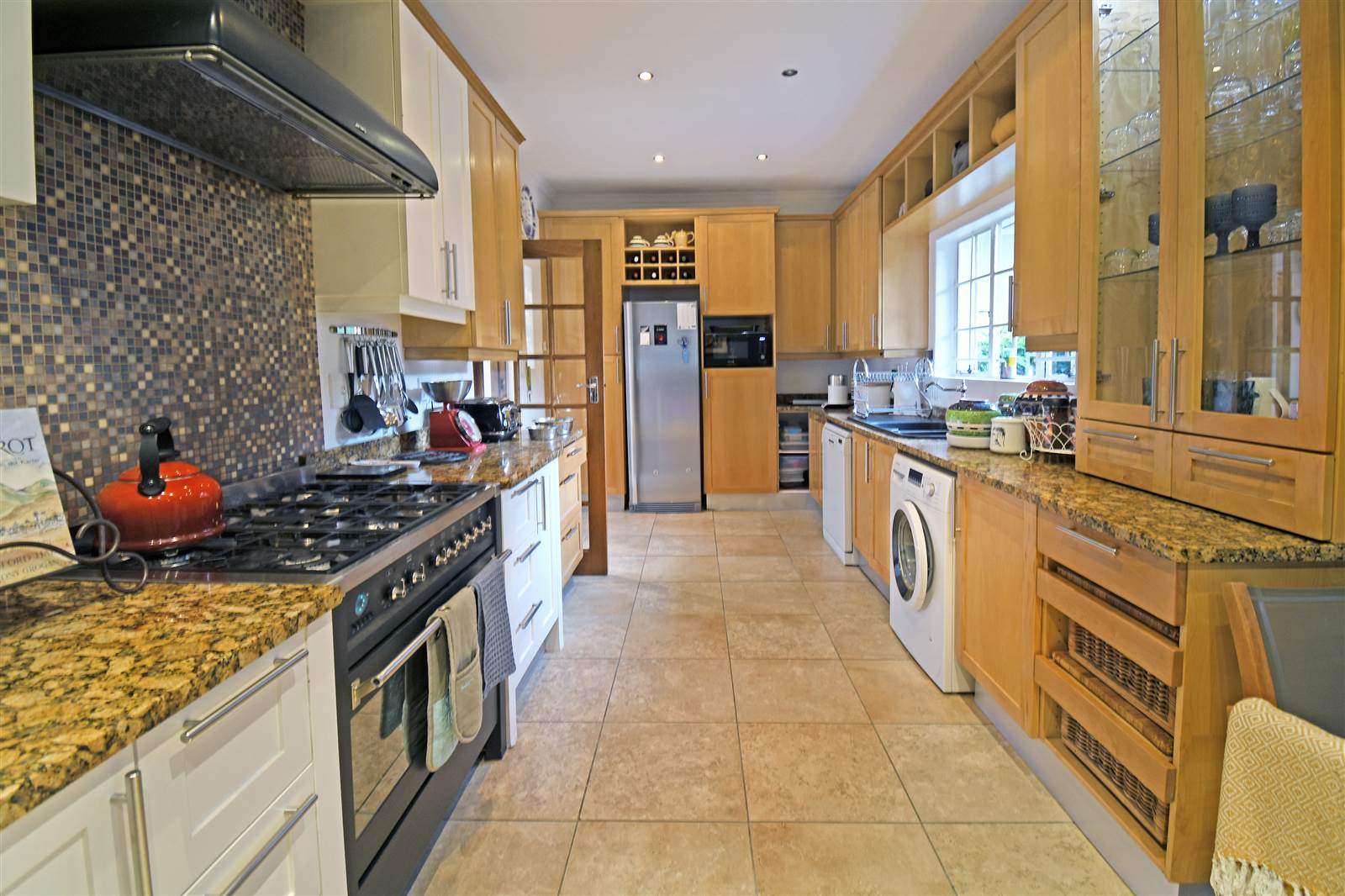 4 Bed House in Bryanston photo number 9
