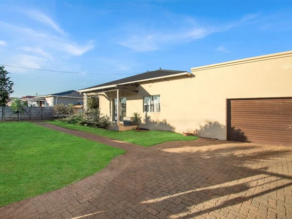 3 Bedroom House 3 Bedroom House