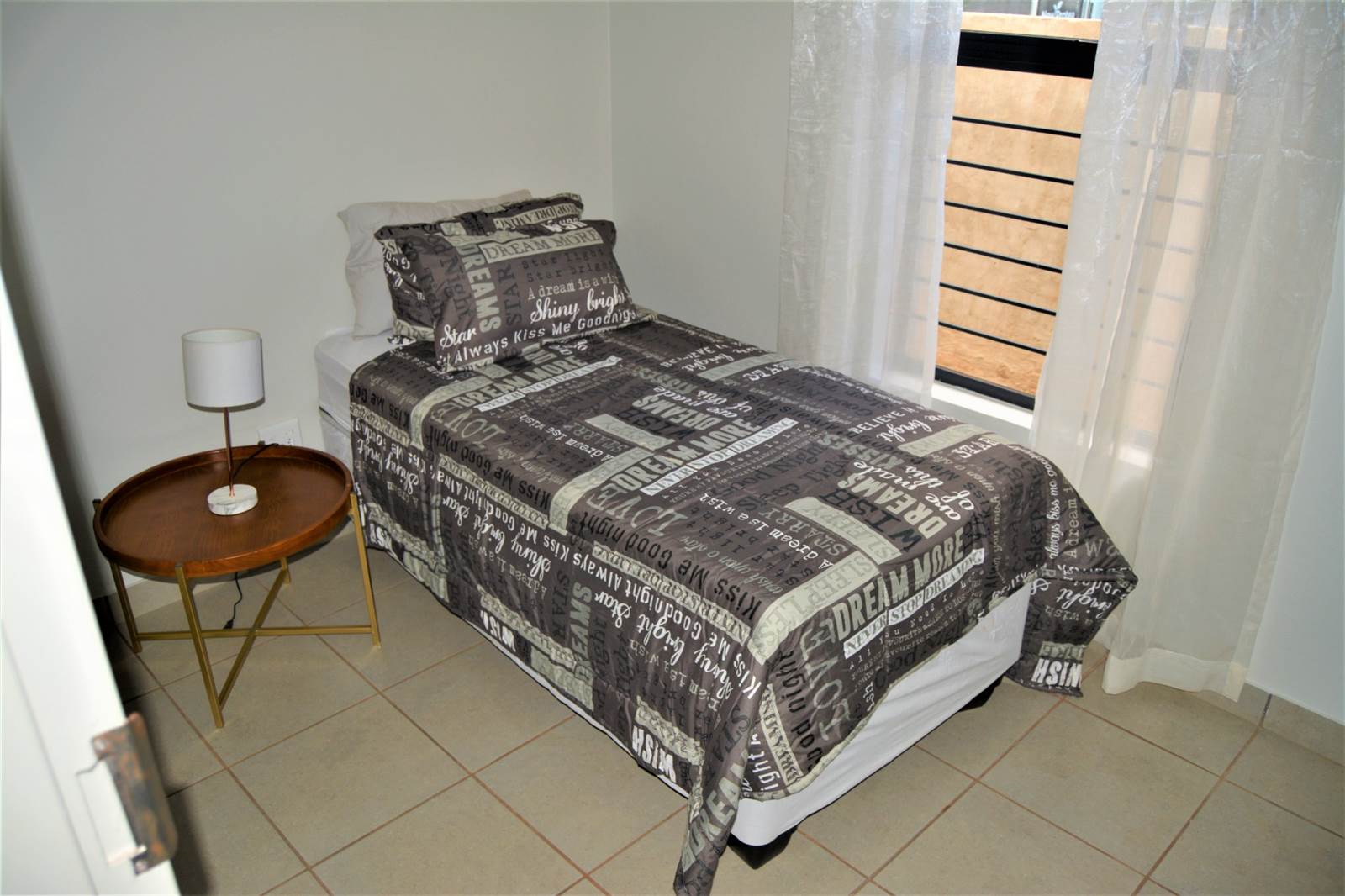 3 Bed House in Roodepoort Central photo number 9