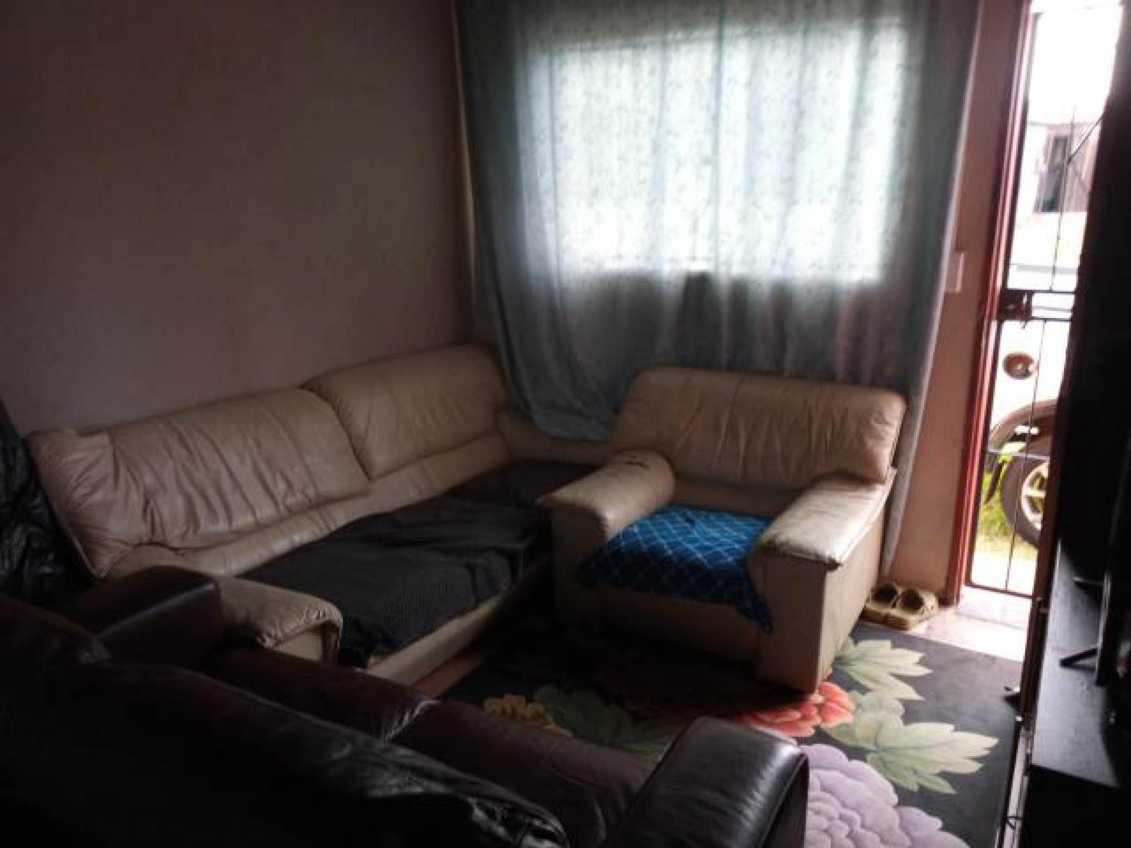1 Bed House in Benoni CBD photo number 5