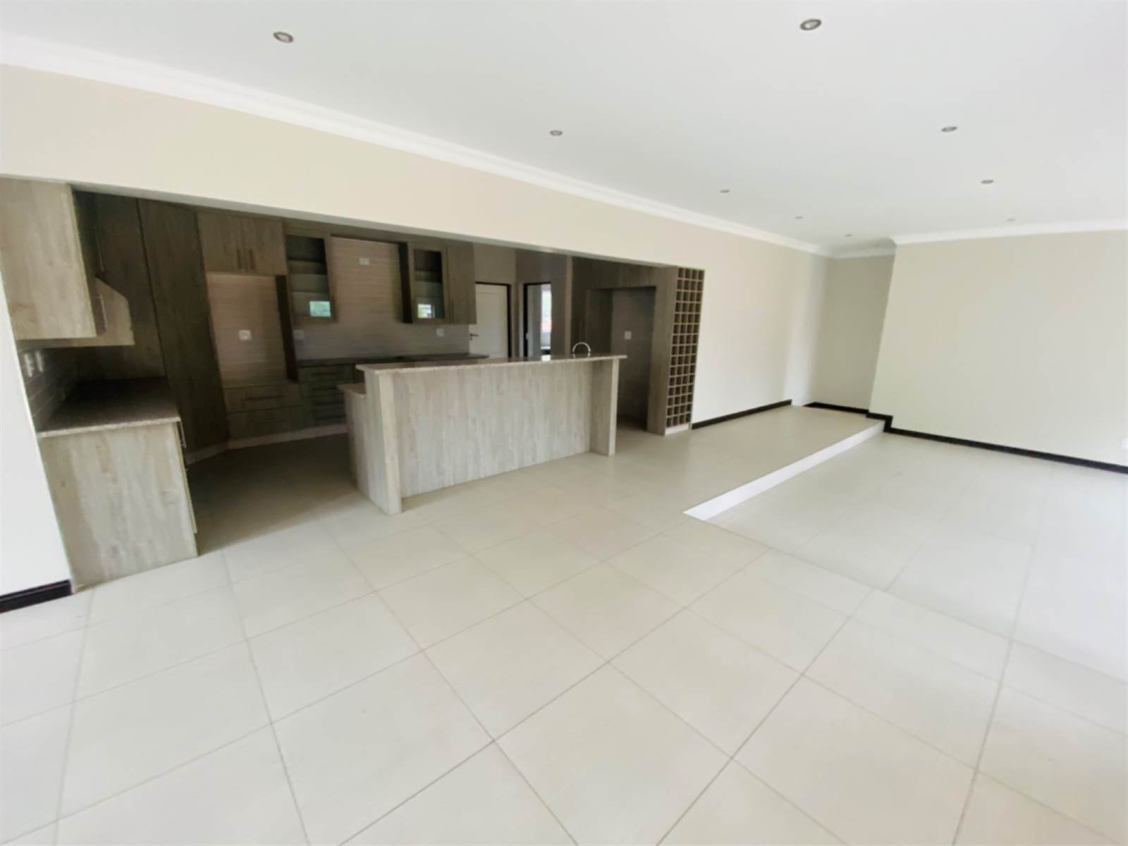 4 Bed House in Benoni Country Club photo number 29