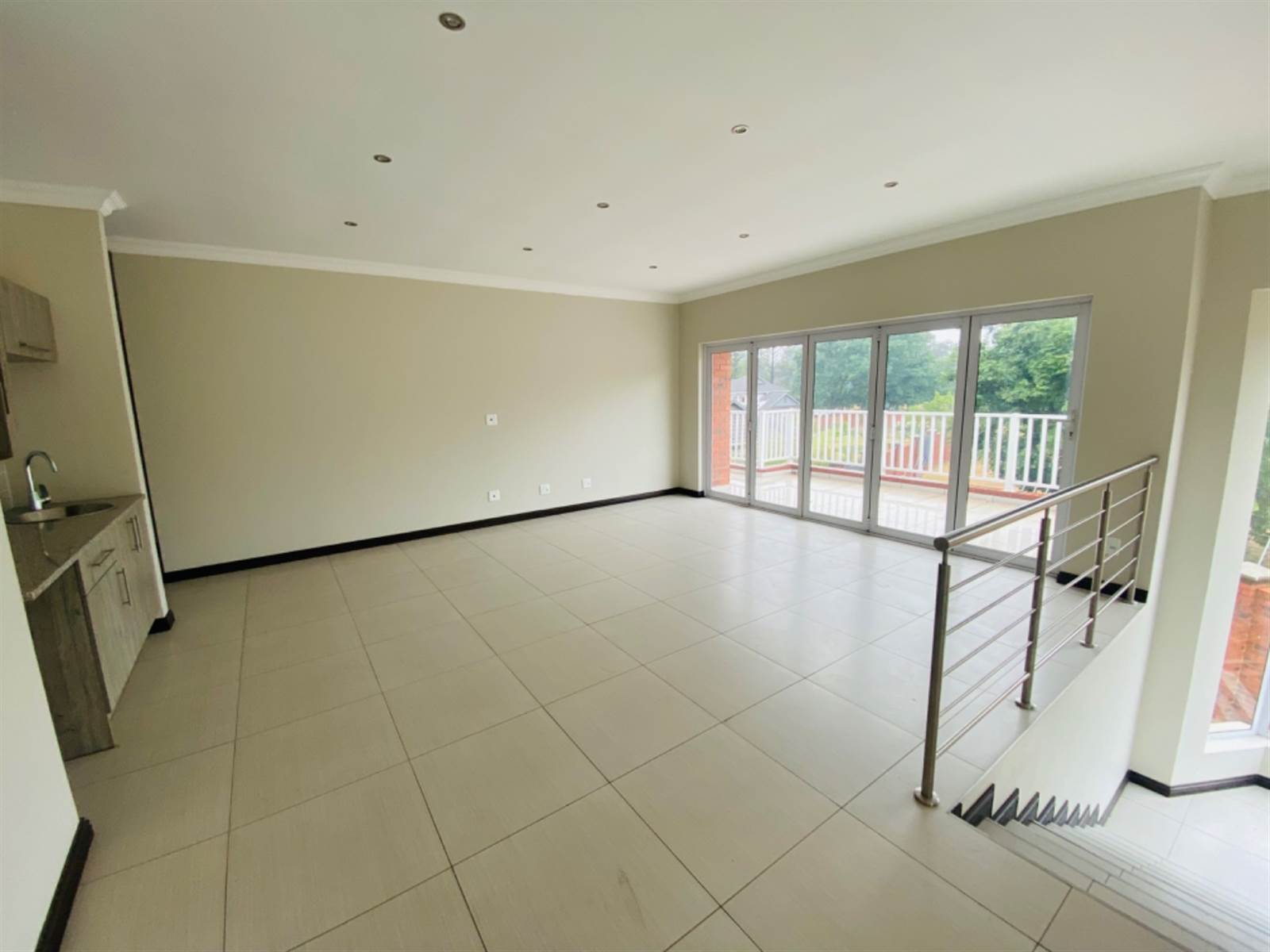 4 Bed House in Benoni Country Club photo number 22
