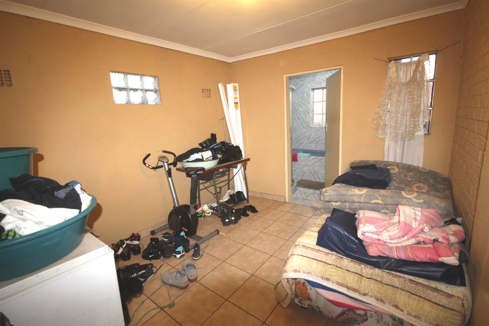 4 Bed House in Pretoria West photo number 18