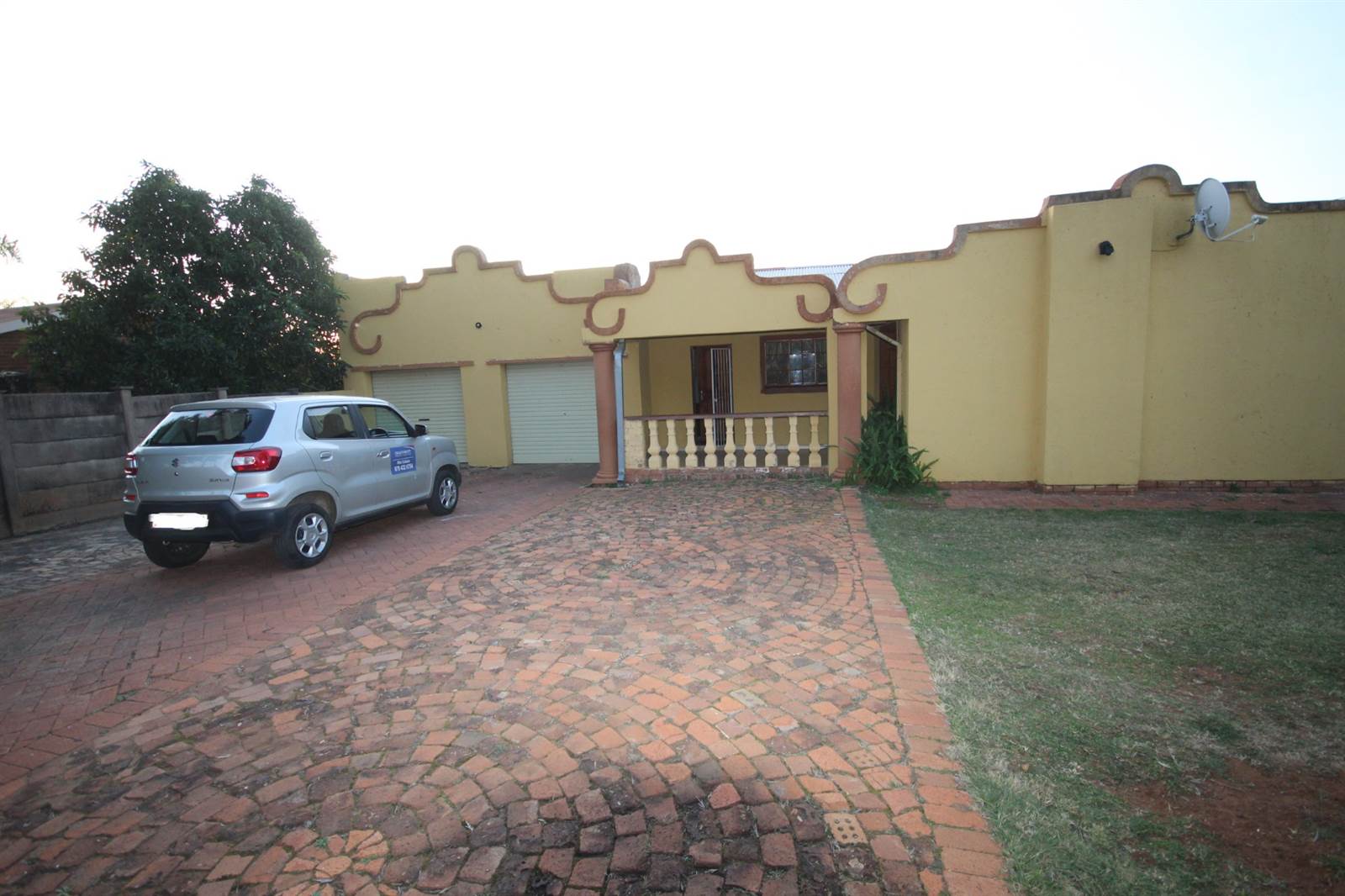 4 Bed House in Pretoria West photo number 27