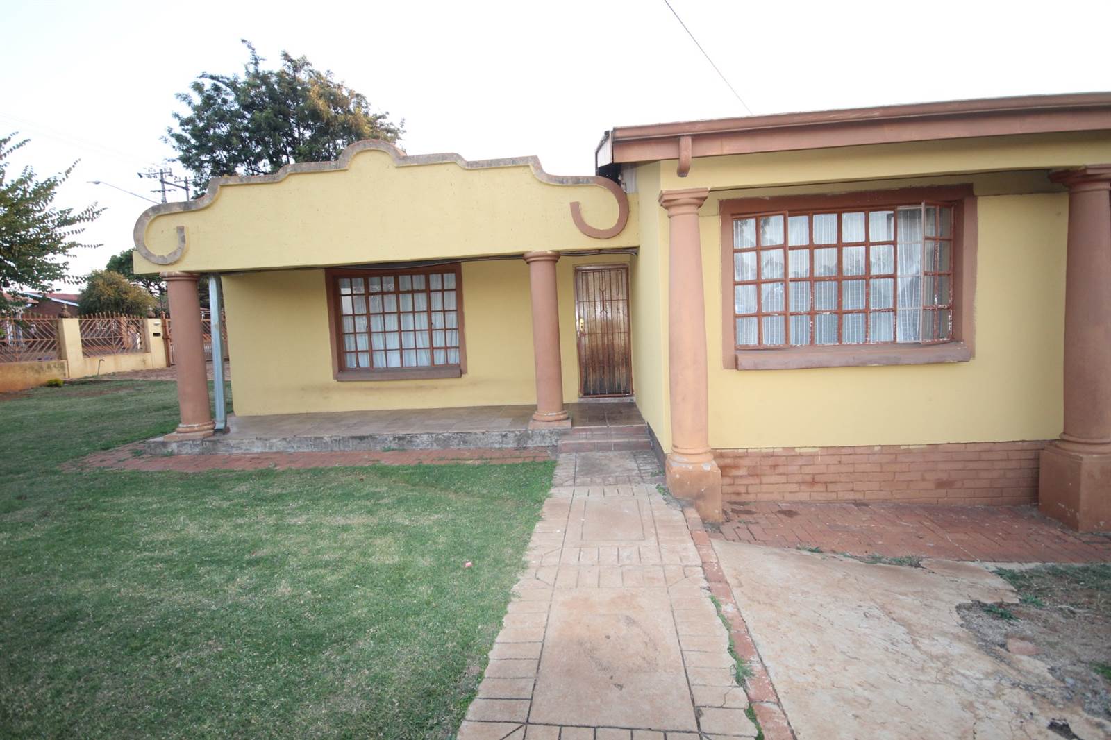 4 Bed House in Pretoria West photo number 1