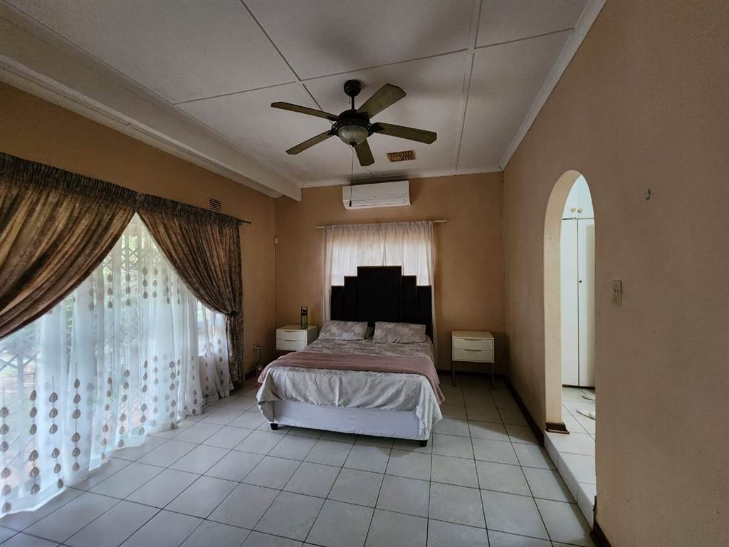3 Bed House in Nyala Park photo number 9
