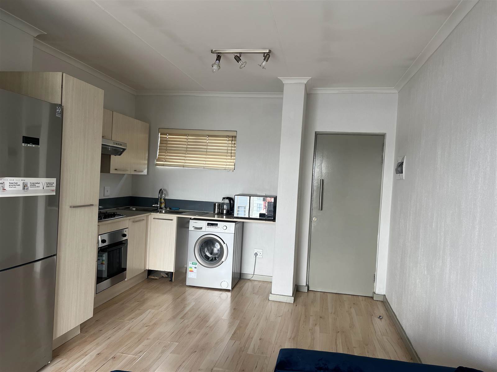 2 Bed Apartment in Beverley photo number 3