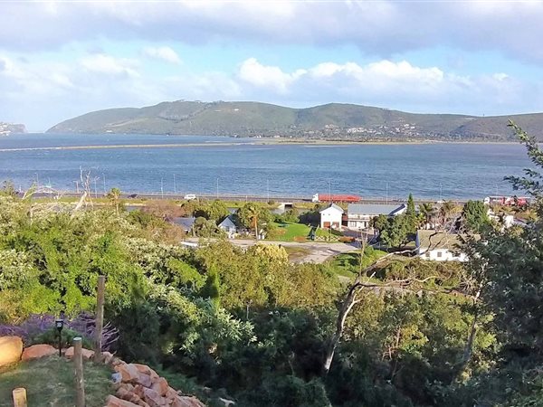 1715 m² Land available in Knysna Heights