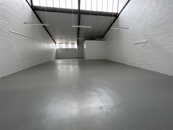 3000  m² Industrial space