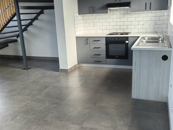 2 Bedroom Townhouse 2 Bedroom Townhouse
