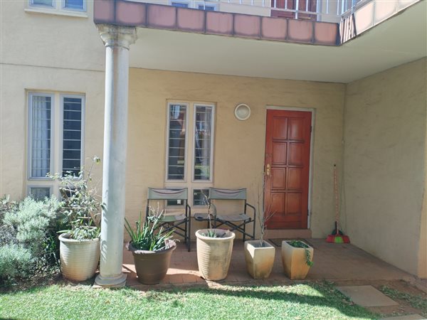 1 Bed Apartment in Montgomery Park
