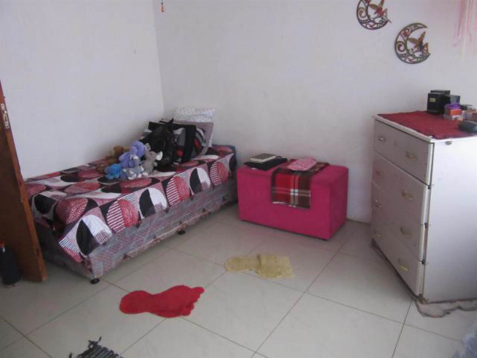 3 Bed House in Vryburg photo number 10