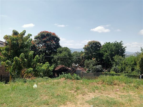 340 m² Land available in West Acres