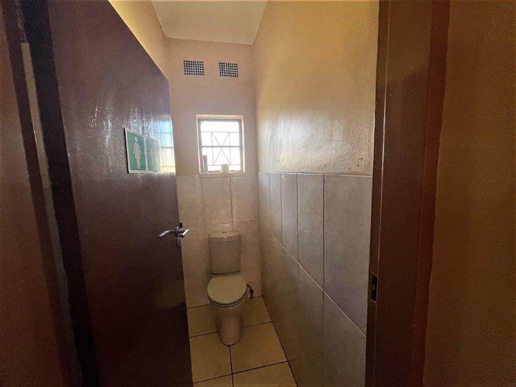 3 Bed House in Kempton Park Ext 2 photo number 19