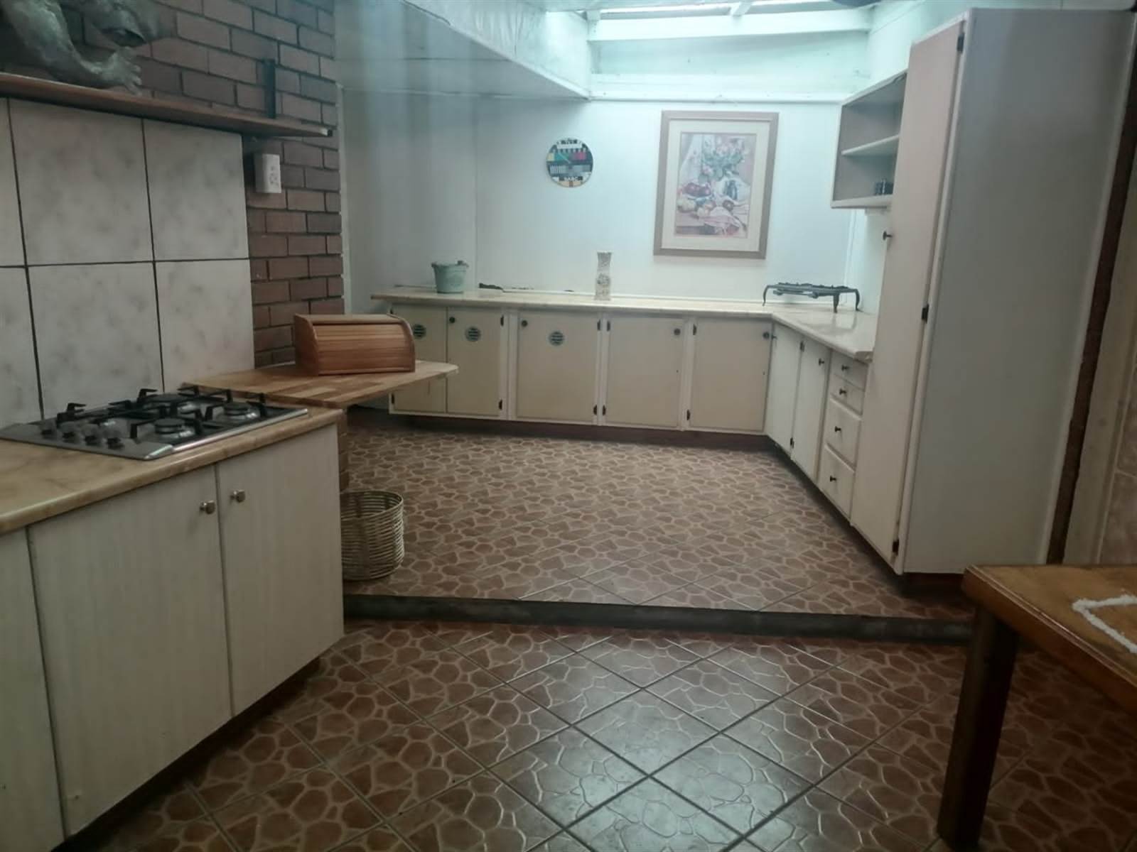 4 Bed House in Vierfontein photo number 29