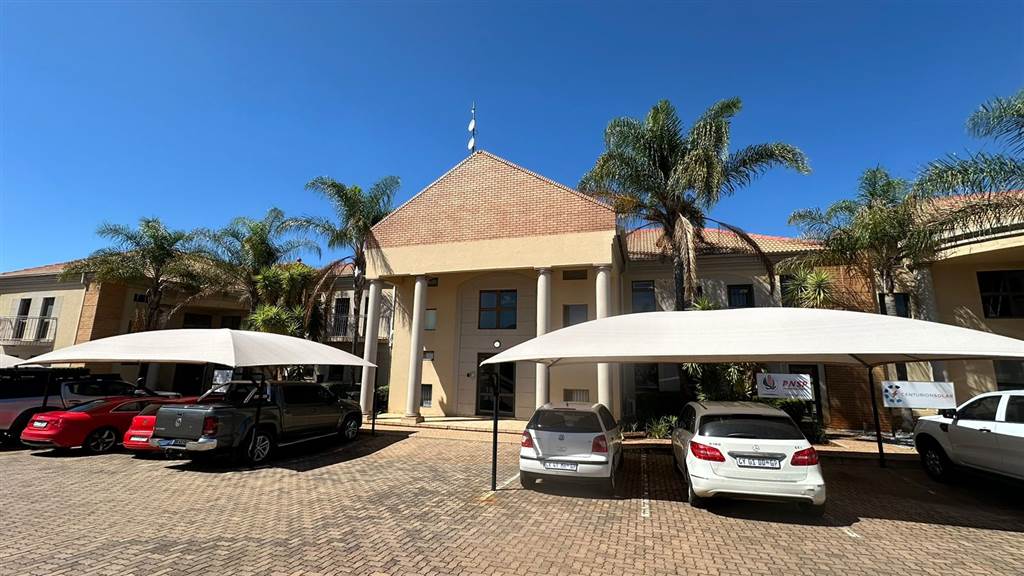 228  m² Commercial space in Highveld photo number 1