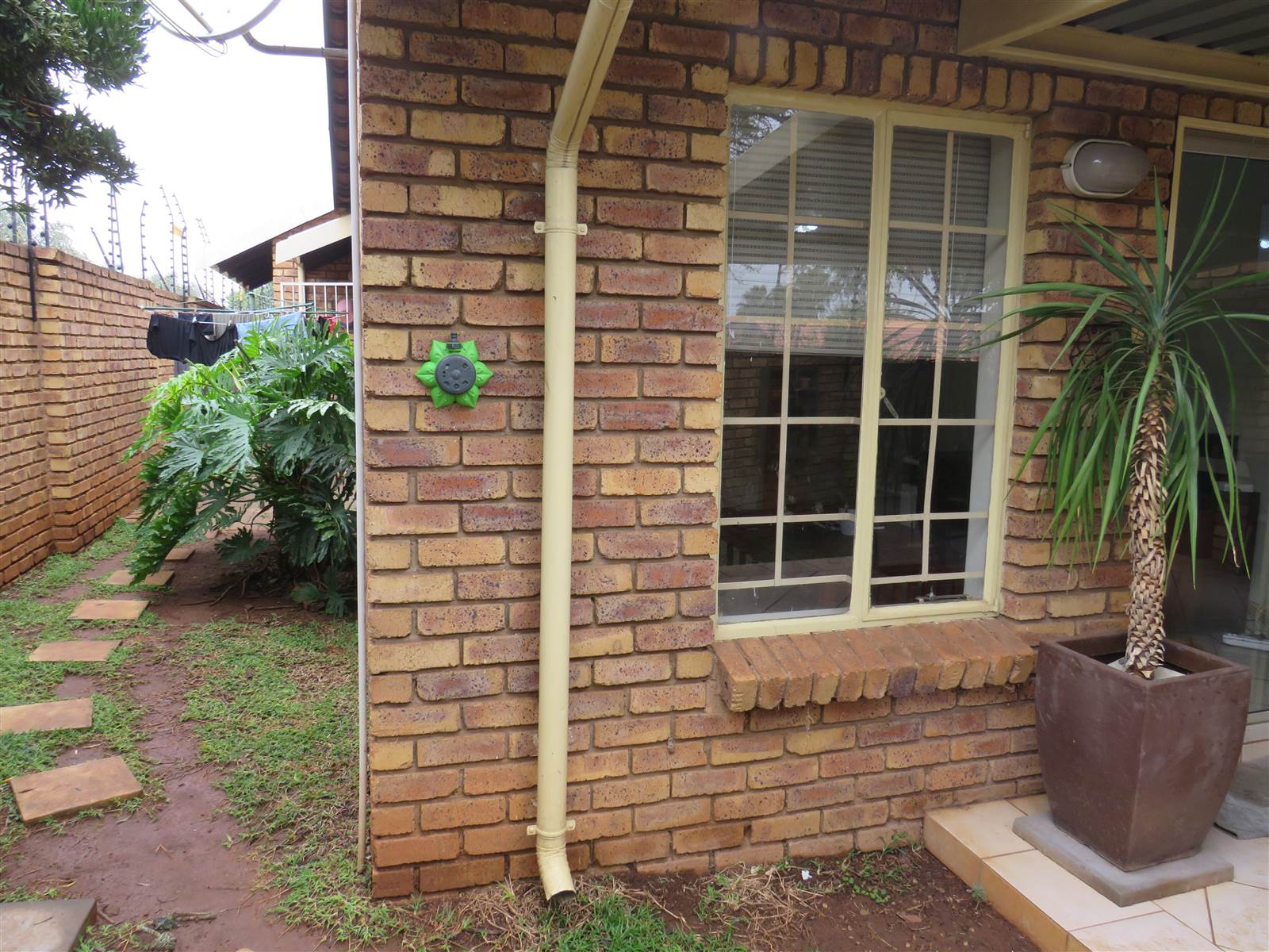 2 Bed Simplex in Highveld photo number 5