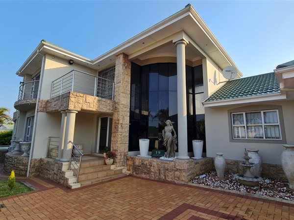 5 Bed House in Somerset Park