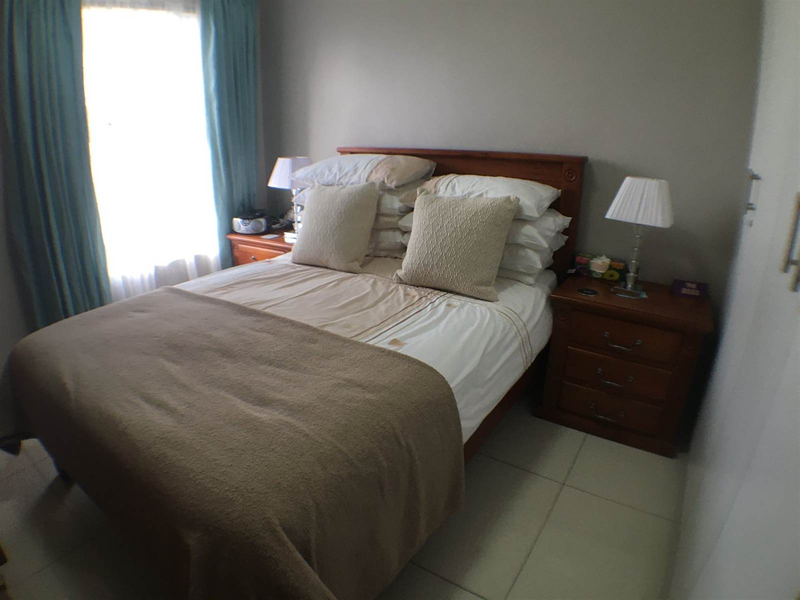 2 Bed Apartment in Flamingo Vlei photo number 11
