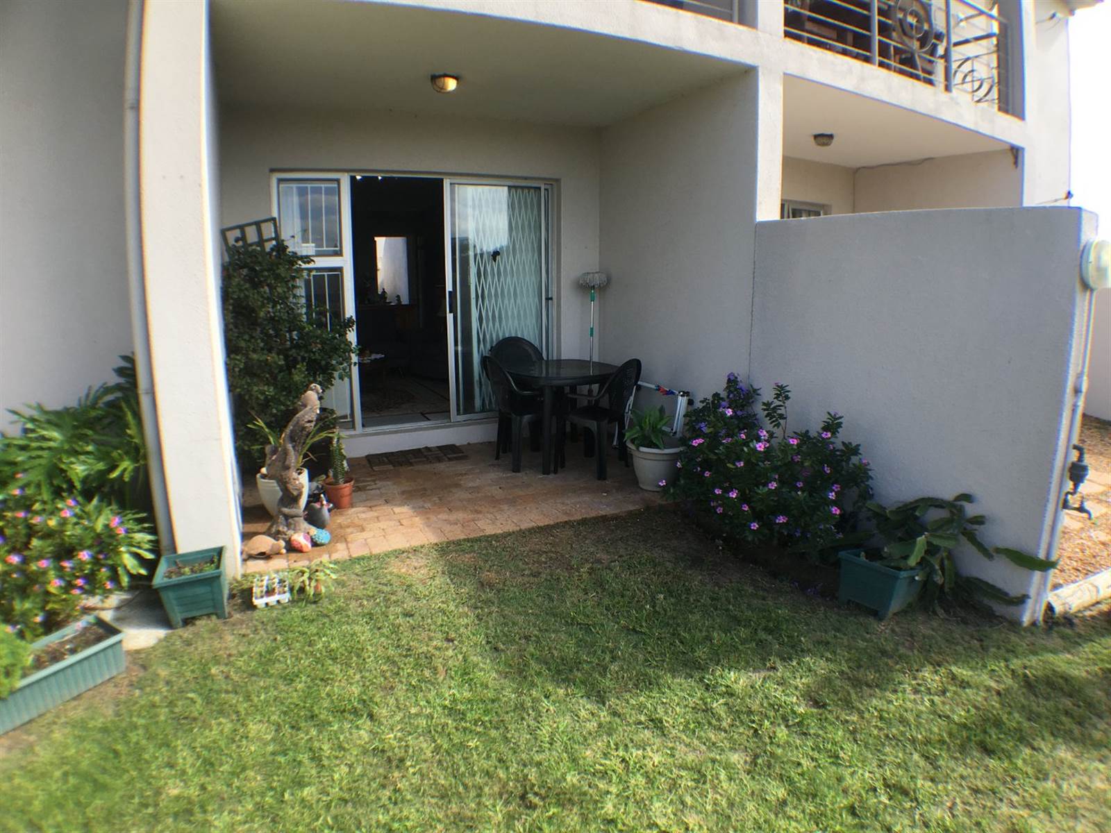 2 Bed Apartment in Flamingo Vlei photo number 23