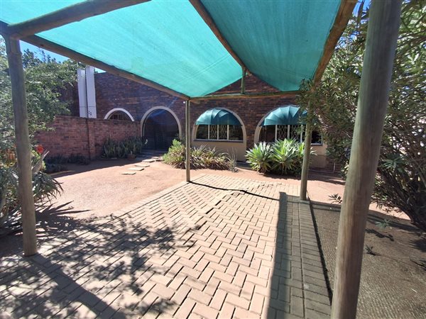 1 Bedroom Flat 1 Bedroom Flat