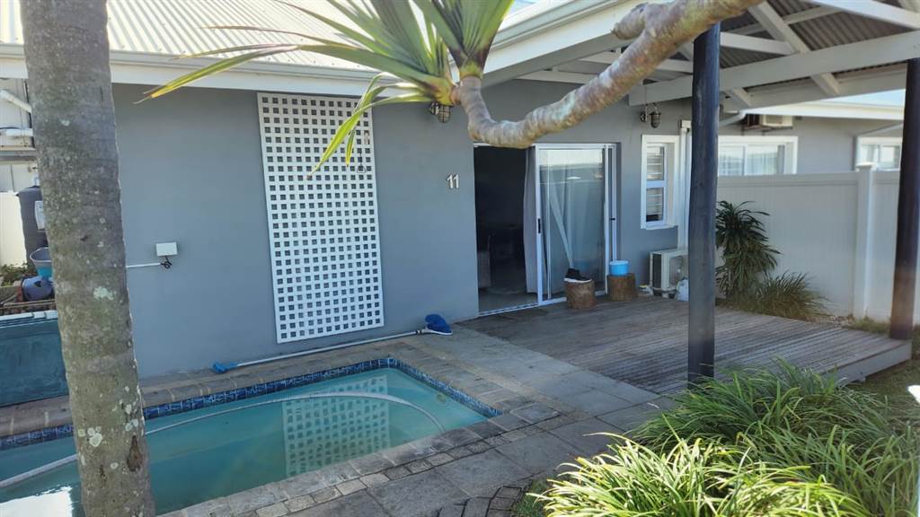2 Bed Cluster in Shelly Beach photo number 4