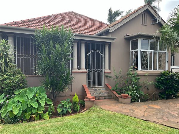 3 Bedroom House 3 Bedroom House