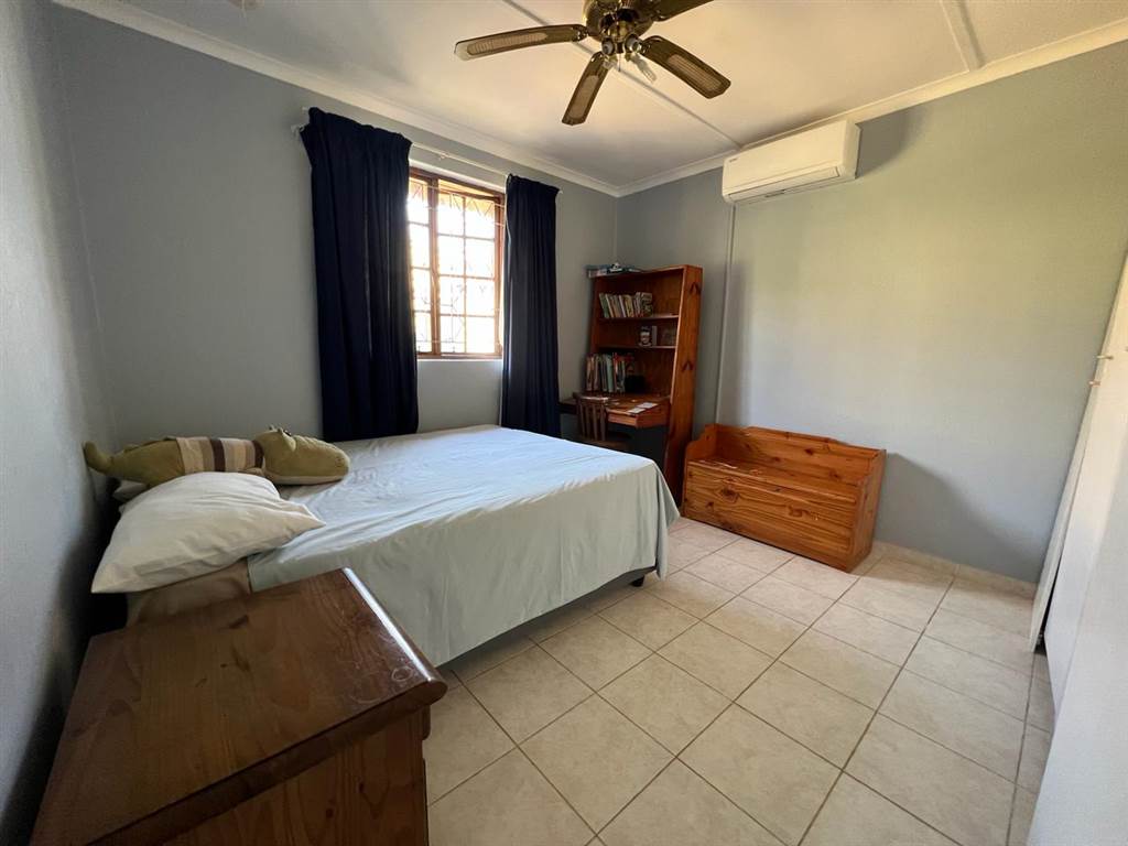 3 Bed Townhouse in Mtunzini photo number 9