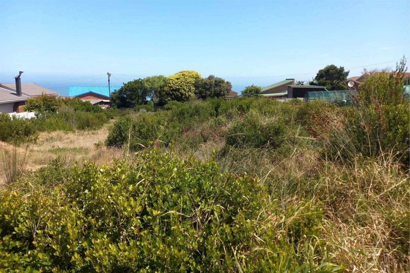880 m² Land available in Dana Bay photo number 10