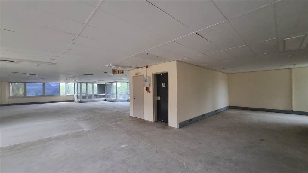 540  m² Commercial space in Hatfield photo number 10