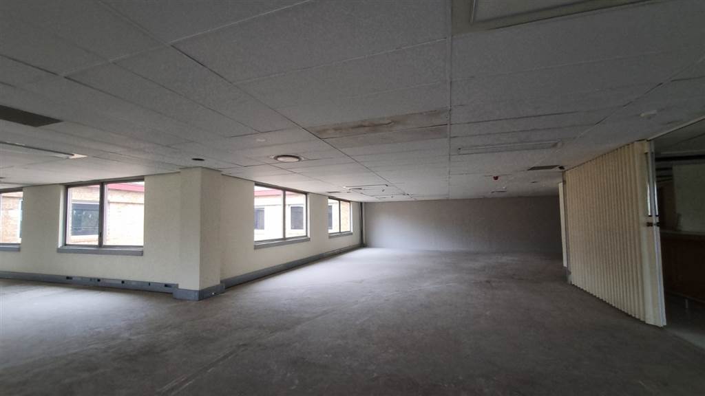 540  m² Commercial space in Hatfield photo number 13