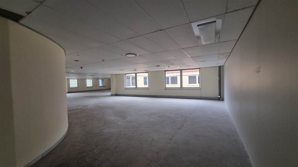 540  m² Commercial space in Hatfield photo number 15