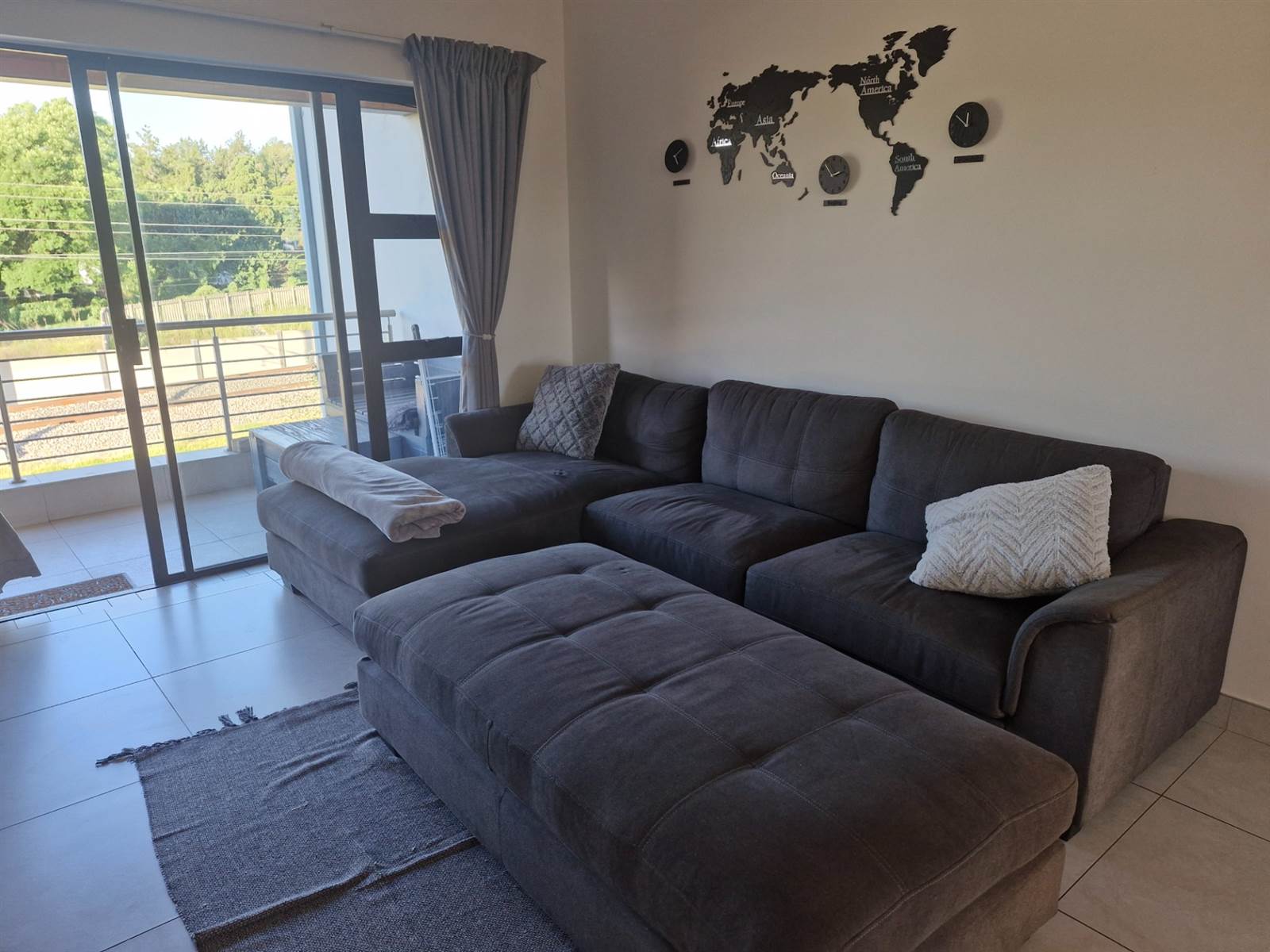 2 Bed Apartment in Modderfontein photo number 12