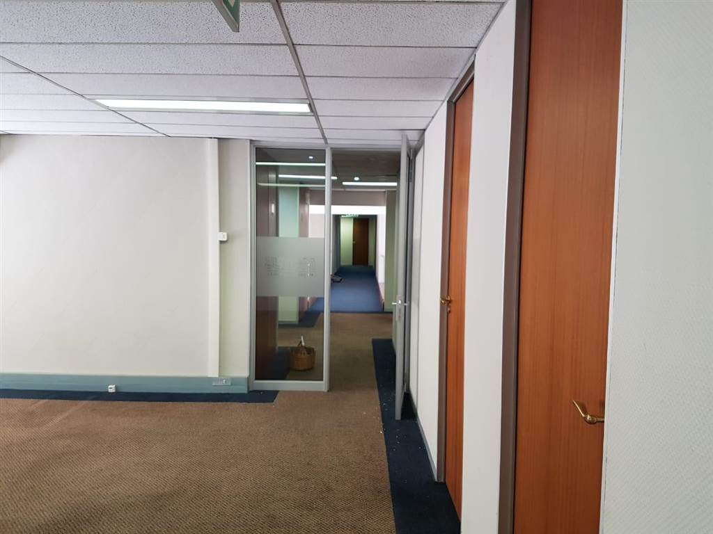 2741  m² Commercial space in Edenvale photo number 16