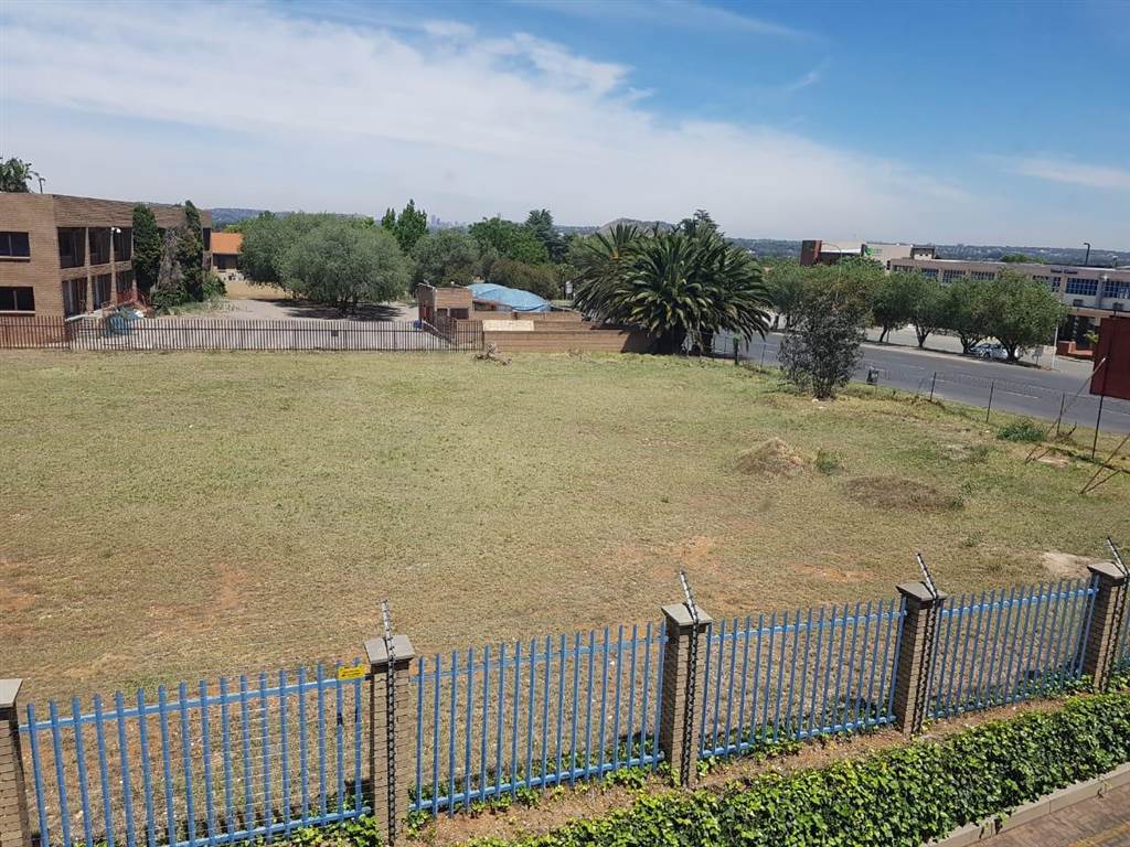 2741  m² Commercial space in Edenvale photo number 8