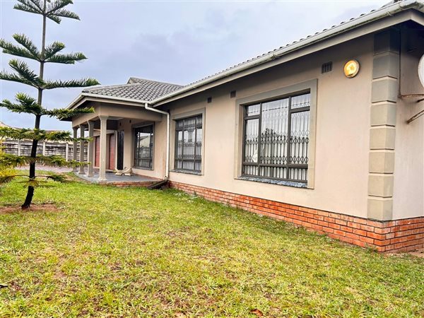 4 Bedroom House 4 Bedroom House