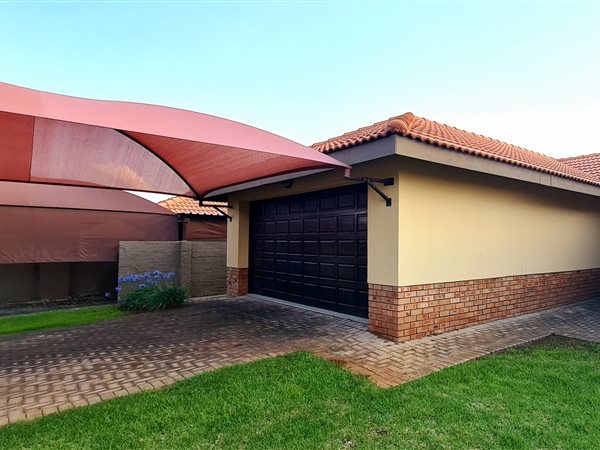 3 Bed House in Waterkloof