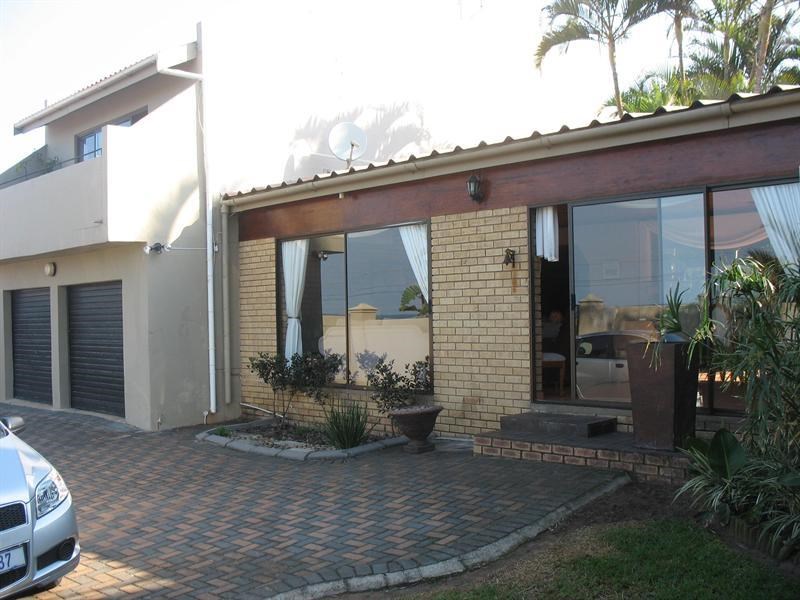 5 Bed House in Scottburgh Central photo number 11