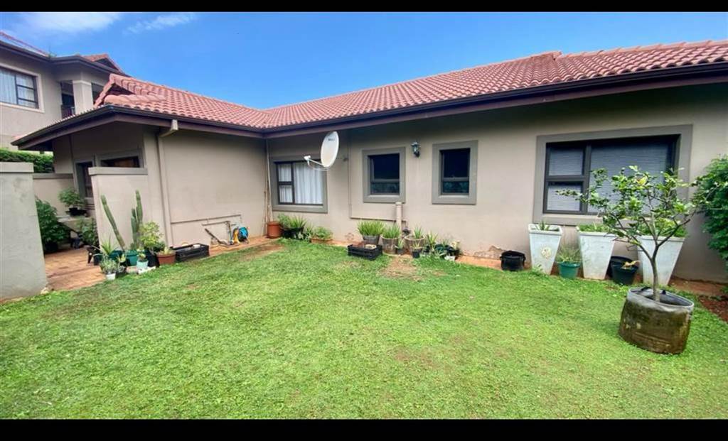 3 Bed House in Umdloti photo number 9