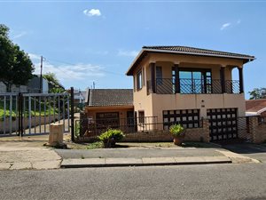 3 Bed House in Woodview