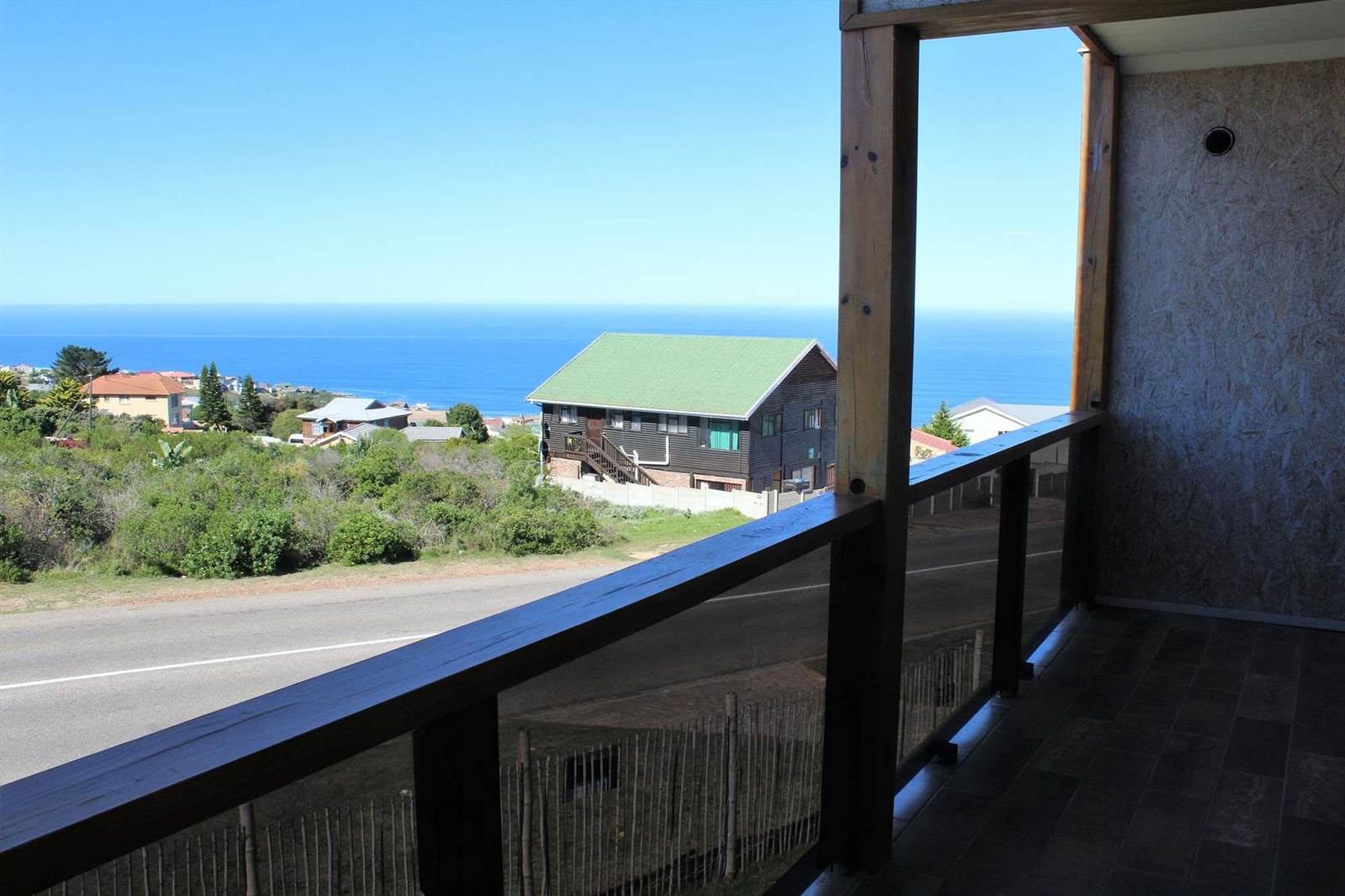7 Bed House in Mossel Bay Central photo number 5