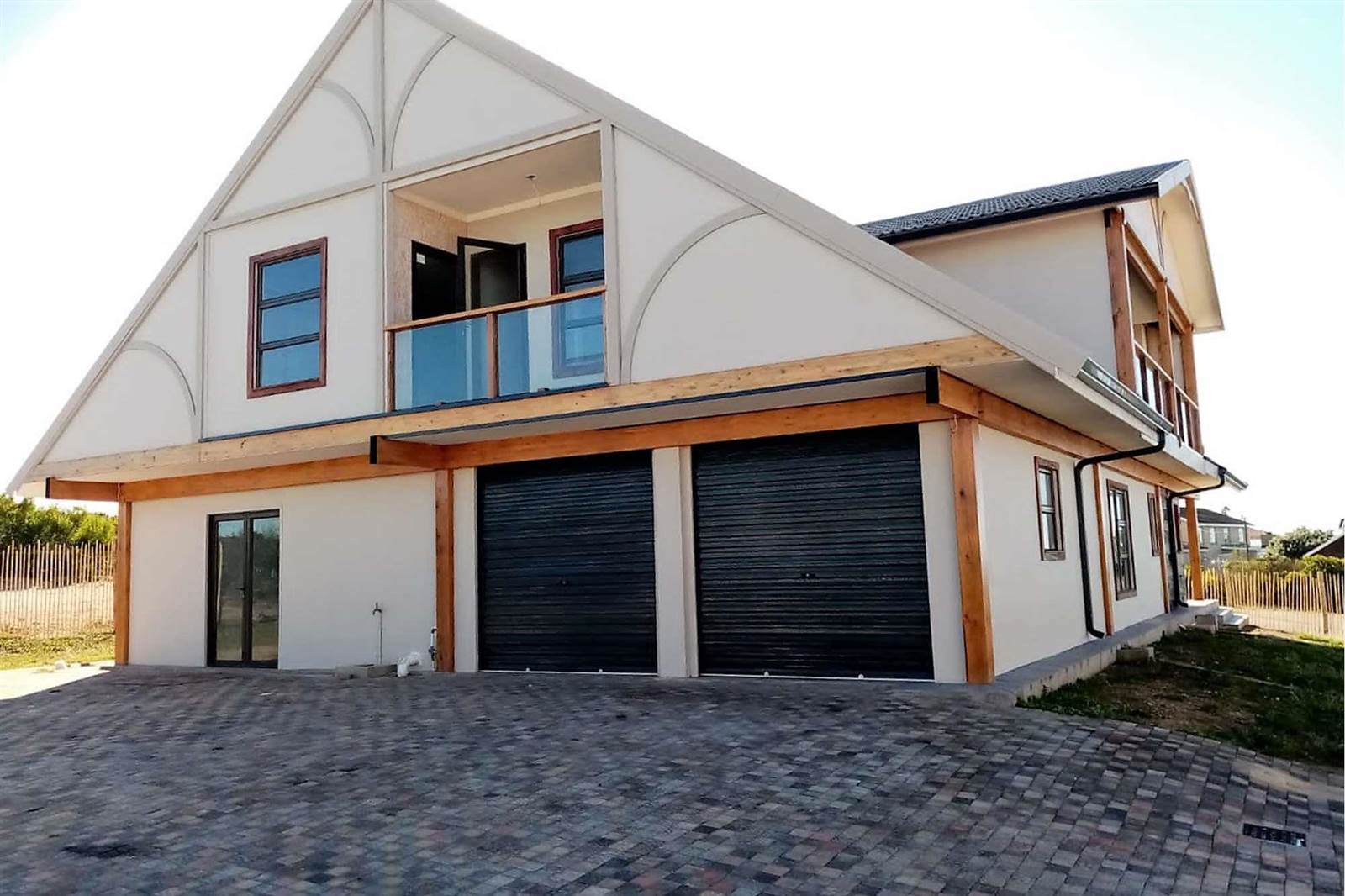 7 Bed House in Mossel Bay Central photo number 1
