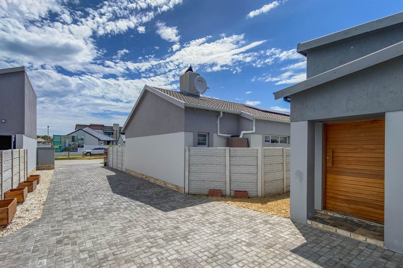 3 Bed House in Pinelands photo number 19