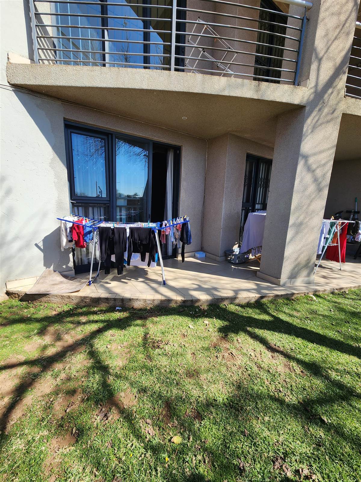 2 Bed Apartment in Rooihuiskraal photo number 10