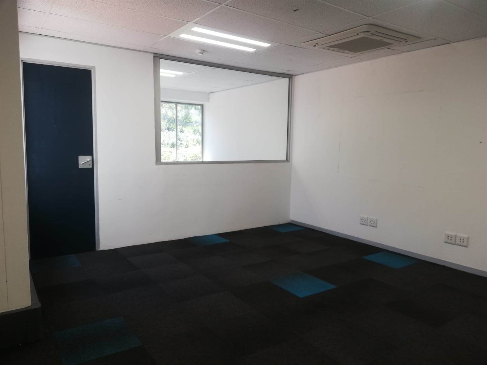 587.9  m² Commercial space in Woodmead photo number 22