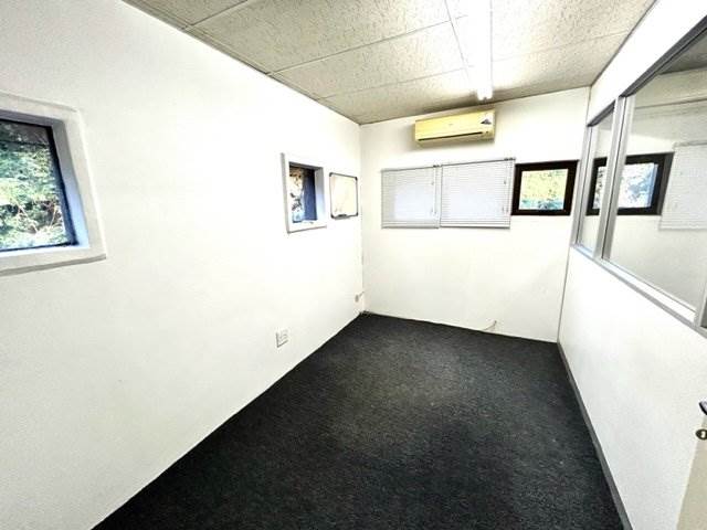 Office space in Pinetown Central photo number 10