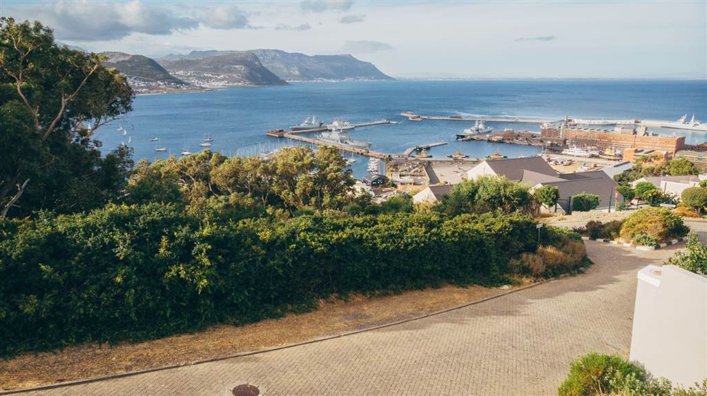 628 m² Land available in Simons Town photo number 7