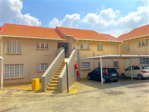 2 Bed Apartment in Edenglen